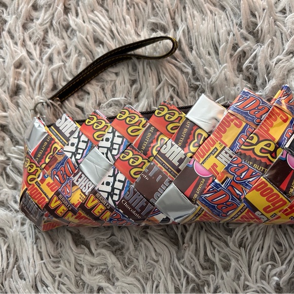 Nahui Ollin Candy Wristlet Clutch Purse Wallet - Picture 6 of 9